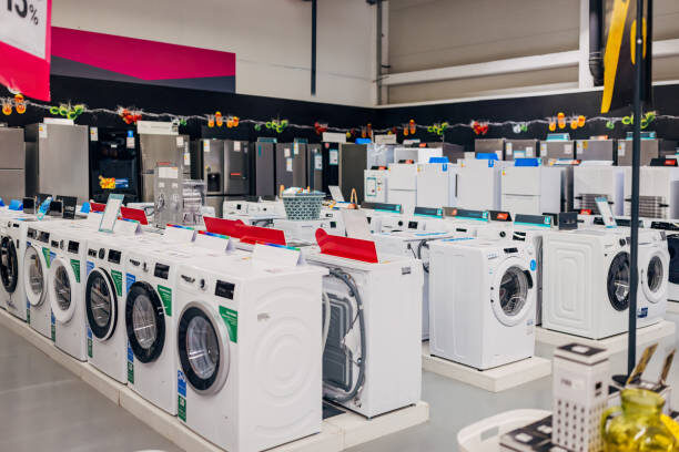 A large selection of household appliances for the bathroom and kitchen in the furniture store